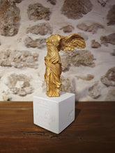 Load image into Gallery viewer, Winged Nike of Samothrace Metallic Gold Medium