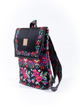 Load image into Gallery viewer, Electra Syrrako backpack