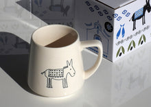 Load image into Gallery viewer, Donkey Etched Design Cup 280ml
