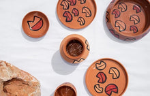 Load image into Gallery viewer, Makia Small Bowl