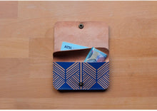Load image into Gallery viewer, Leather wallet blue