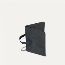 Load image into Gallery viewer, Leather wallet