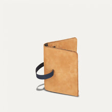 Load image into Gallery viewer, Leather wallet