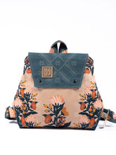 Load image into Gallery viewer, Nephele Itea small backpack

