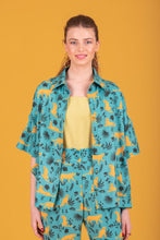 Load image into Gallery viewer, Judy oversize shirt (Green)
