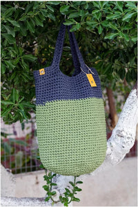 Knitted tote bag