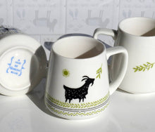 Load image into Gallery viewer, Goat Colour Decor Cup
